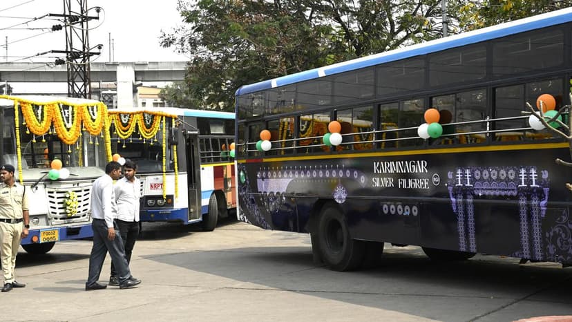 Telangana launches ‘GI on Wheels’ to showcase handicrafts on buses