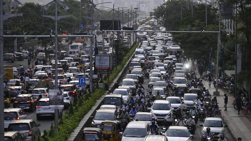 Road closure near US Consulate in Hyderabad causes traffic congestion