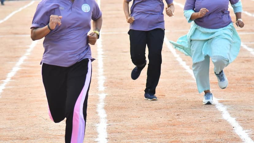 A.P. legislators kick off sports meet with friendly competitions in Vijayawada