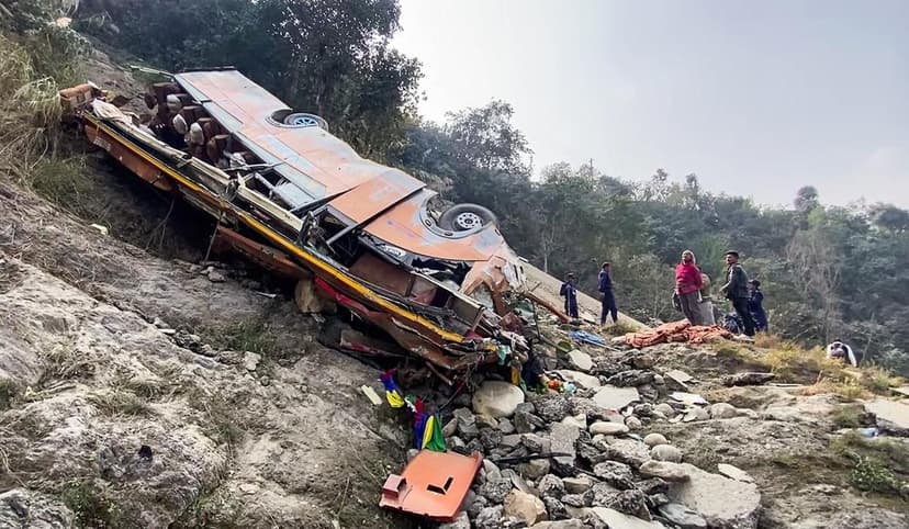 Briton Among 19 Killed in Nepal Bus Crash
