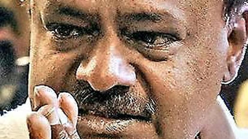 Karnataka Leaders Clash Over Vokkaliga Politics