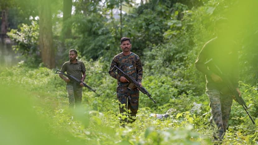 Maoist division active along Chhattisgarh-Odisha border offers to surrender