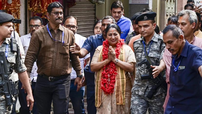 Delhi CM Rekha Gupta Claims Bengal Public Determined to Oust TMC