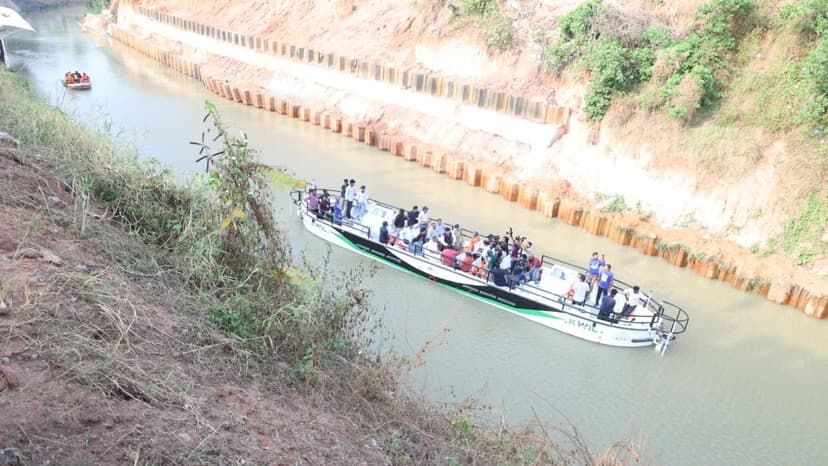 Akkulam-Chettuva waterway a milestone in inland navigation: Pinarayi