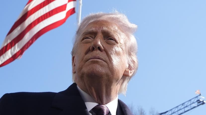 UI v smrtonosni vlogi: spremljanje geolokacij, klicev, objav in sporočil