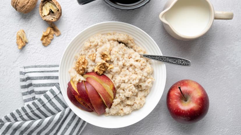 Study Finds Two-Day Oatmeal Diet Lowers Cholesterol