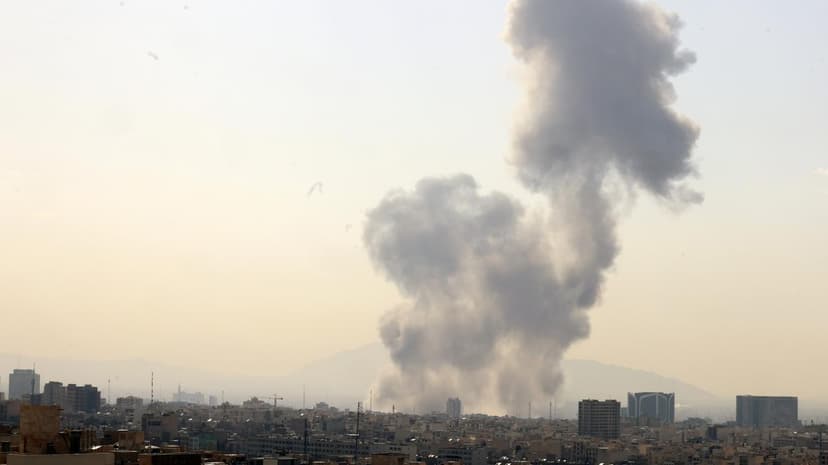 Tusk: nasi obywatele w Iranie są bezpieczni