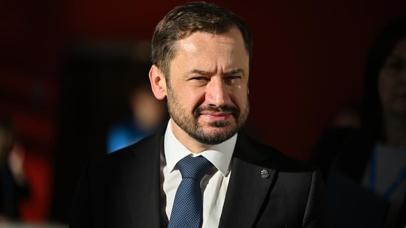 Krakow Mayor Reduces Public Transport Fare Hike Amid Referendum Efforts