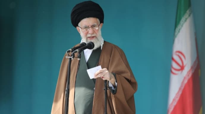 Israeli strikes reportedly targeted Iran's supreme leader and president