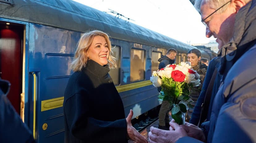 Eleven high-ranking foreign officials arrive in Kyiv