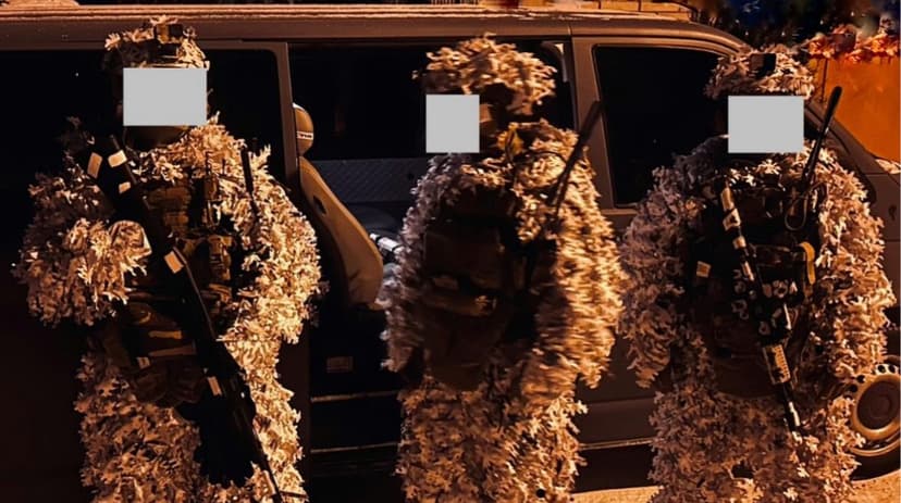 Ukrainian Special Forces Halt Russian Advance with Explosives