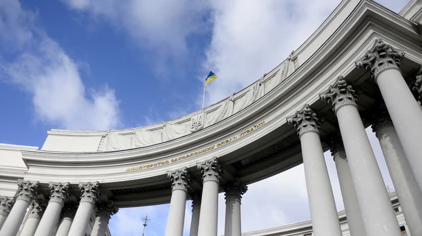 Ukraine tells Hungary representative PR on POW issue unacceptable