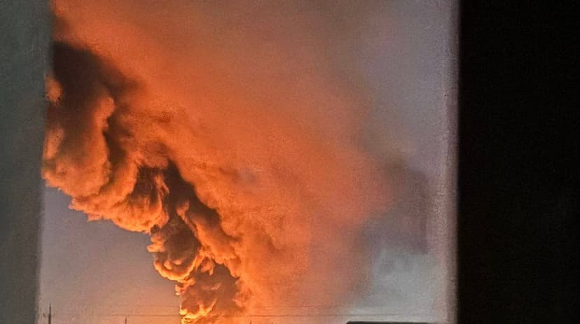 Russian Missile Strike Causes Power Outage and Fire in Chernivtsi Oblast