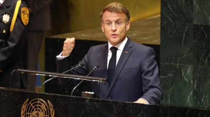 Macron calls Middle East situation dangerous and calls for UN Security Council meeting