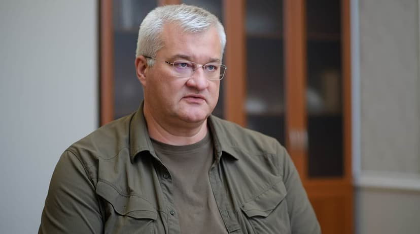 Ukraine's foreign minister: Unconfirmed reports say five cash-in-transit staff abducted in Hungary are being taken to border