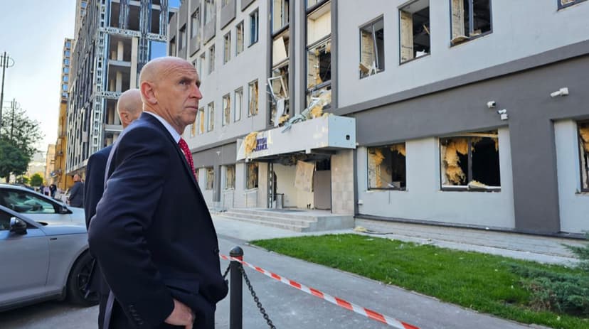 UK Defence Ministry Chief Expresses Desire to Deploy British Troops to Ukraine by 2026