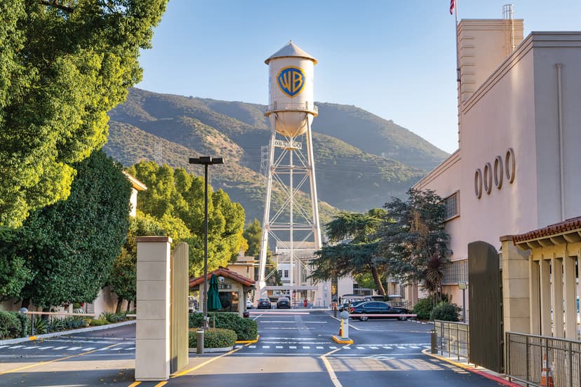 Warner Bros Considers Reopening Paramount Sale Talks