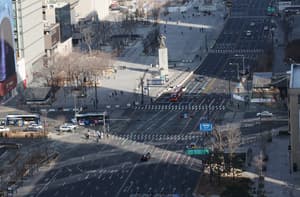 BTS' big comeback show puts some wedding plans on edge