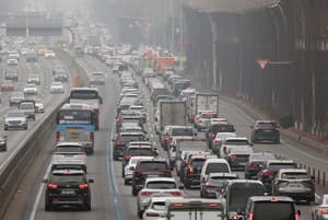 Highways Jammed as South Koreans Return Home After Lunar New Year Holiday
