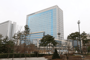 Uzbek Student Sues Hanshin University Over Forced Departure from South Korea