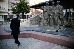 Greece to Claim Nazi Atrocity Photos Found on eBay