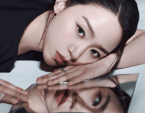 Shin Hae-sun Discusses Netflix's Style-Obsessed Mystery 'The Art of Sarah'