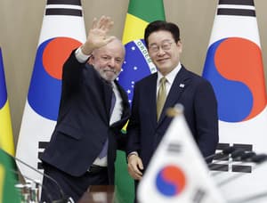 Korea, Brazil leaders elevate ties to strategic partnership