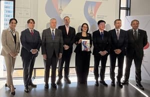 French Firms Employ 33,000 in South Korea, Led by Luxury Sector