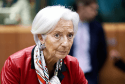 Early Lagarde Exit Set to Narrow Field in Race to Lead ECB