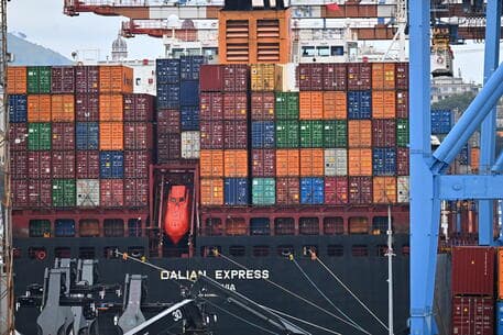 Italian Exports and Imports See Growth in December