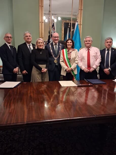 Friendship Agreement Signed Between Pompeii and Dublin