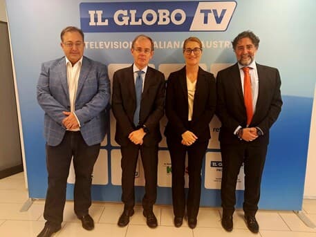 Ambassador Lener visits 'Il Globo' newspaper in Melbourne
