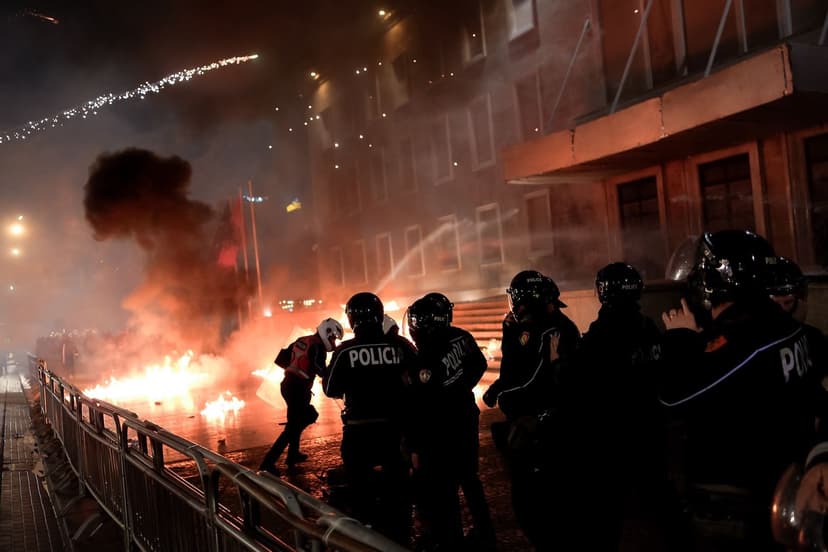 Albanian Democrats Plan March-Style Protest in Front of Prime Minister's Office