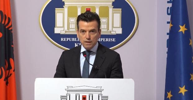 Albanian Socialist Party's Draft Regulation for Parliament Criticized