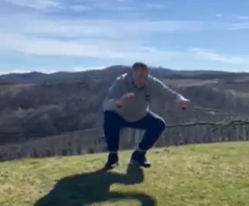 Milorad Dodik Posts Squat Video, Claims to Be in Best Shape