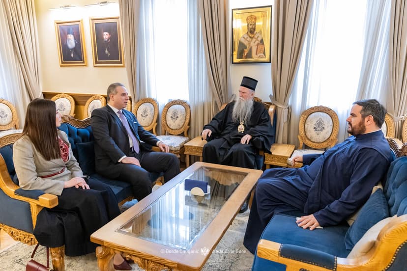 Montenegrin Columnist Questions Metropolitan Joanikije's Role in EU Integration Talks