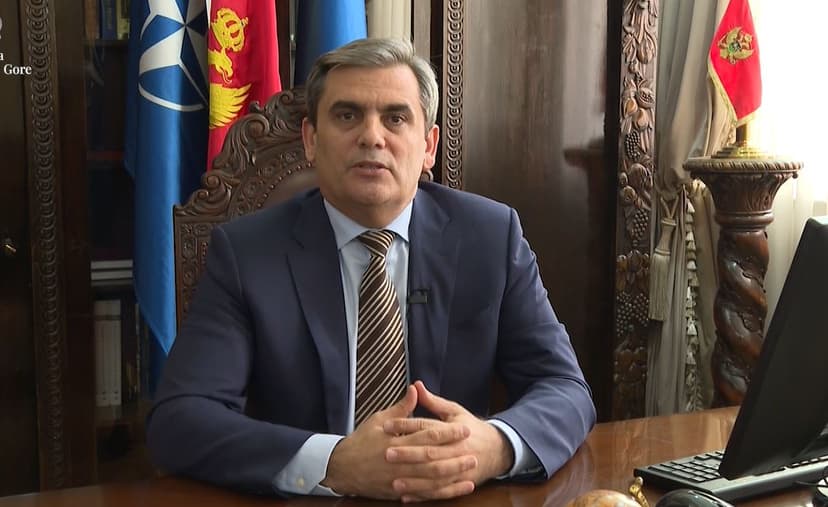 Ibrahimović: Avion sa crnogorskim državljanima krenuo iz Egipta ka Podgorici, sjutra novi let iz Emirata