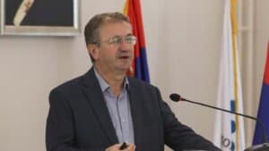 Professor Arsić warns of clientelistic system in Serbia