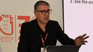 Paradoks „kadija te tuži, kadija ti sudi”: Doktor Vladimir Zdravković vraćen na „zaštitu“ Kliničkog centra Kragujevac koji je tužio za mobing