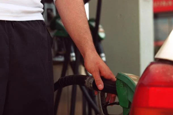Podražitve pogonskih goriv na Hrvaškem: vlada pripravljena zamejiti cene