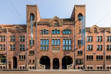 Check out nearly 100 exhibitors at Saturday’s IamExpat Fair