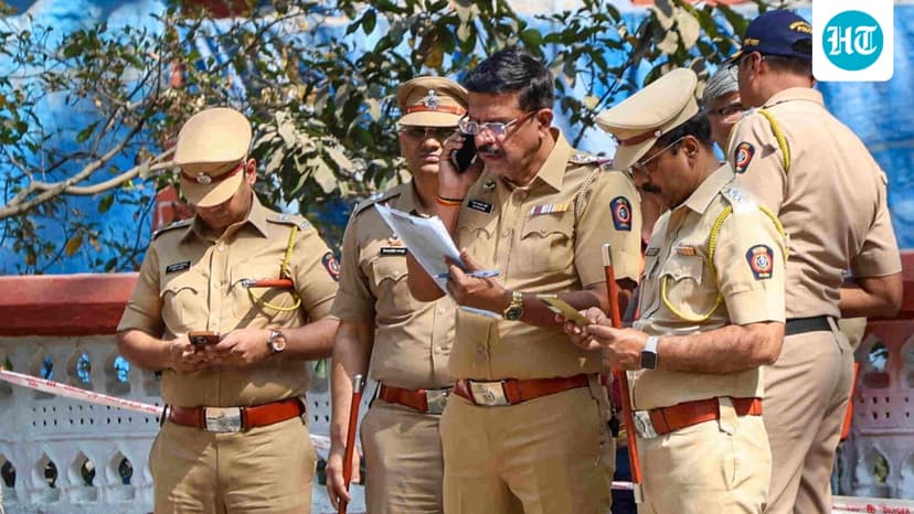 Family of Five Found Dead in Suspected Murder-Suicide in Uttar Pradesh