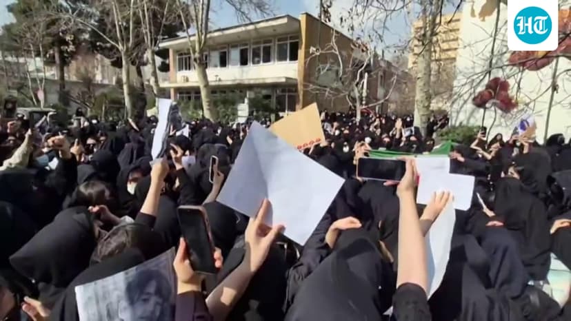 The unlikely coalition of Iranian students mobilizing to confront the regime