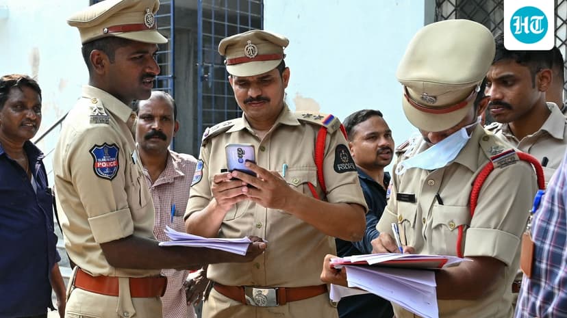Father of minor accused in in fatal Ghatkopar SUV crash gets bail
