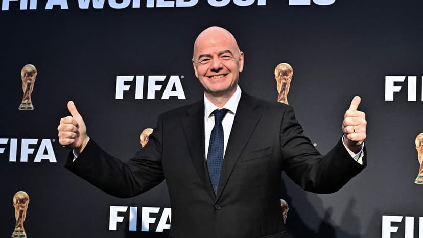 Infantino ratifica su confianza en México como organizadora del Mundial pese a la ola de violencia