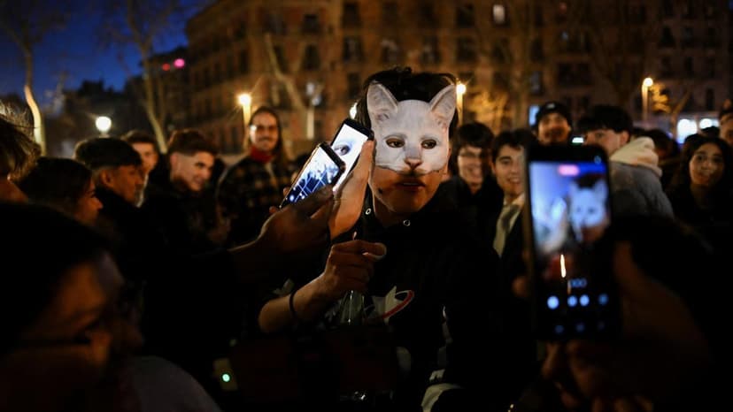 Arrests After Disturbances Following 'Therians' Gathering in Barcelona