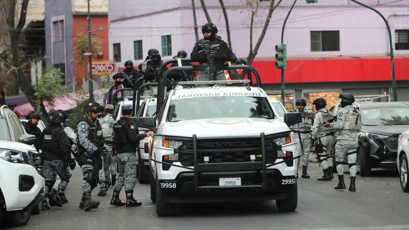 New York paralysed by a historic snowstorm