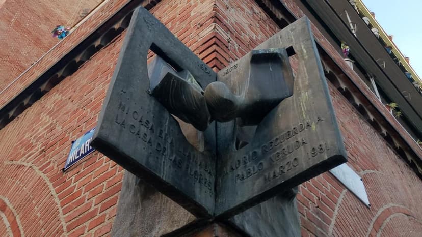 The House of Flowers, home of letters and sciences