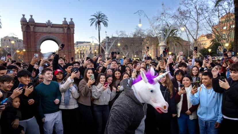 Therian, Cats, and a Lizard