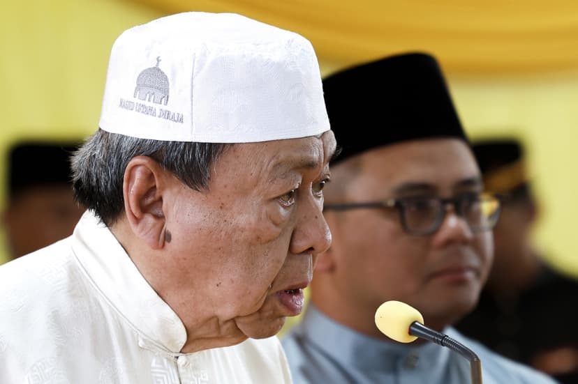 Selangor Sultan Calls for Firm Punishment for Mosque Theft